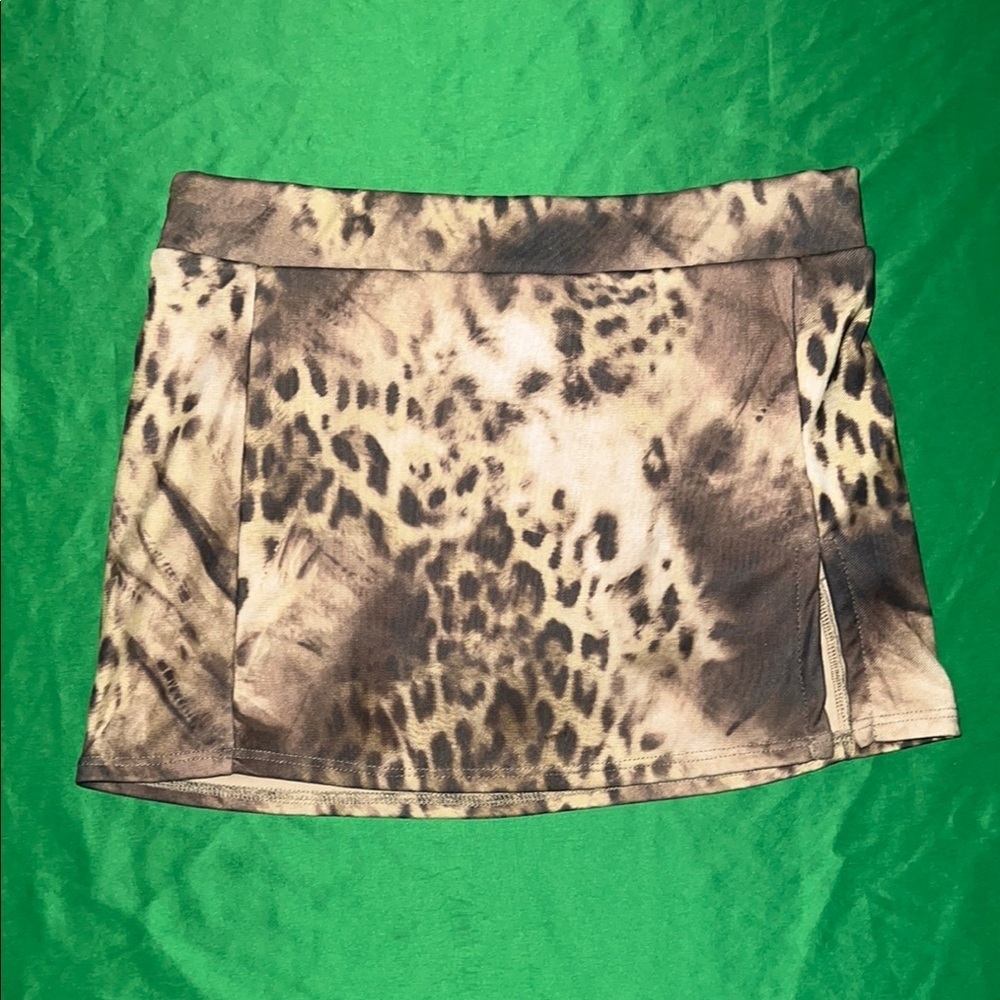 Urban Outfitters Y2K style Mini Leopard Print Skirt with Side Slit size Small